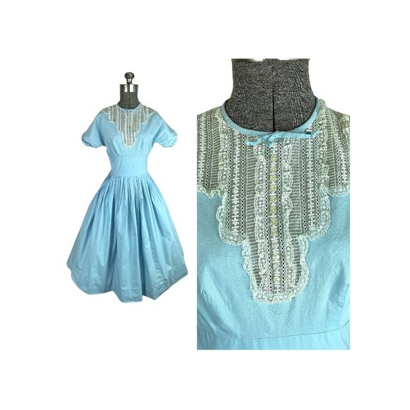 1950s 60s blue cotton pleated dress with lace bib bodice Size S - Picture 1 of 7